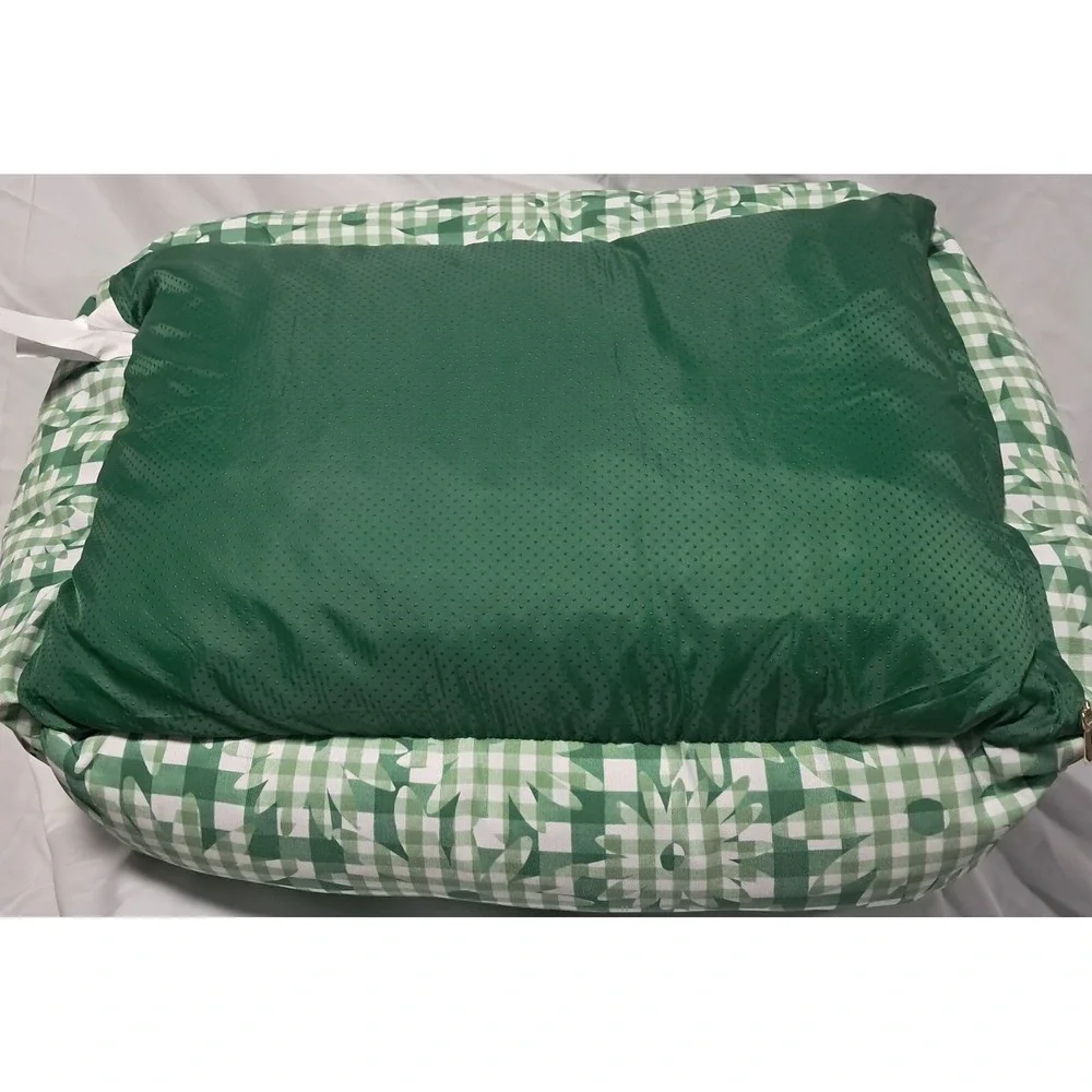 Kate Spade Green Daisy Gingham Dog Bed Plush Cozy Pet Bed 28x22x10‎
